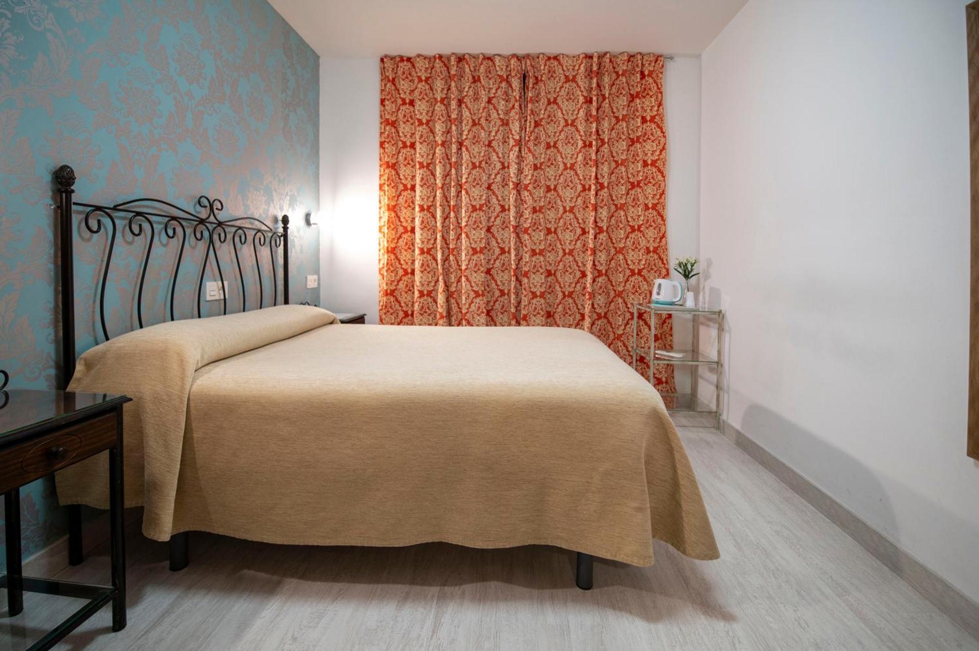 Hotel Manzanito Αντεκέρα Εξωτερικό φωτογραφία