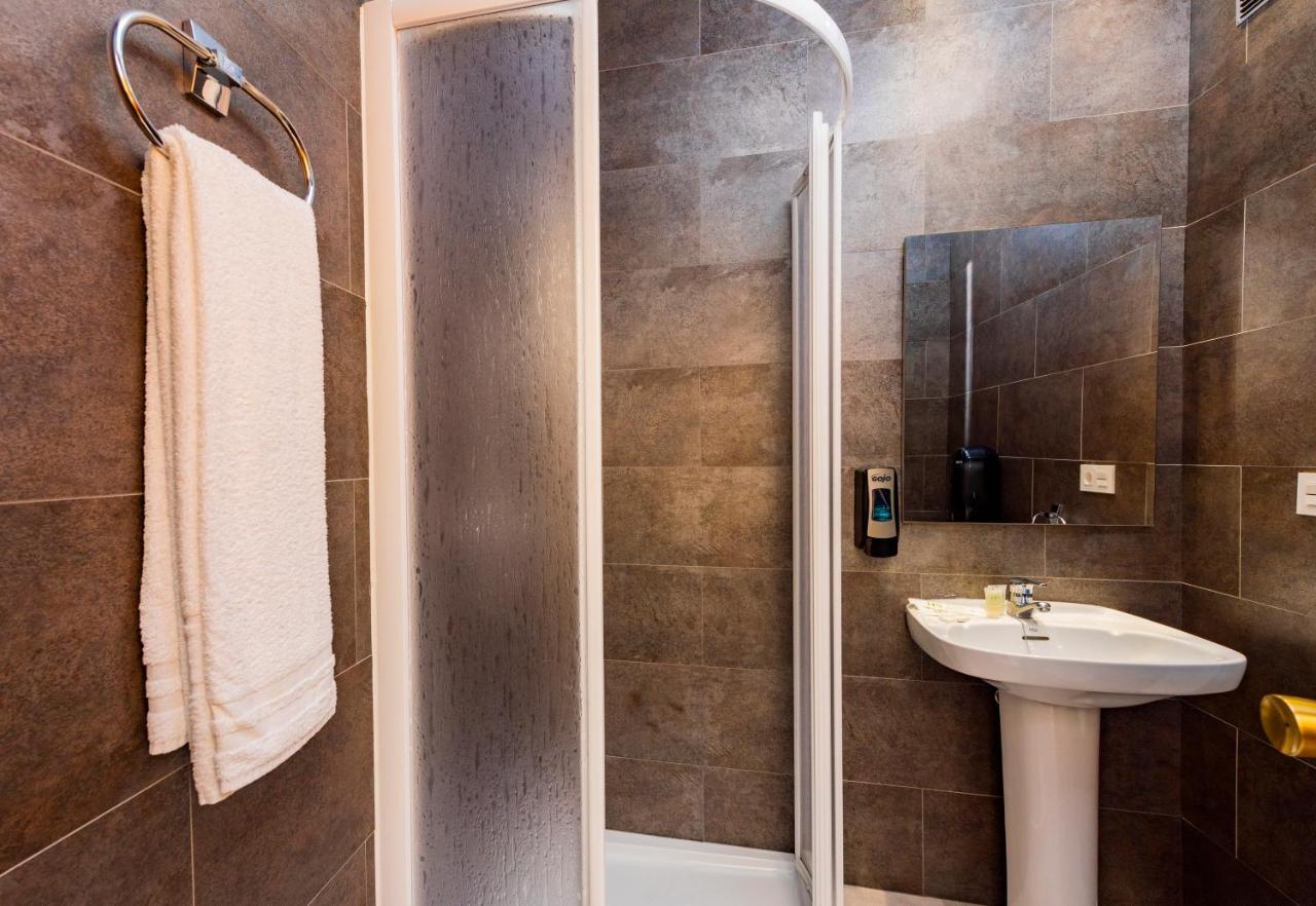 Hotel Manzanito Αντεκέρα Εξωτερικό φωτογραφία